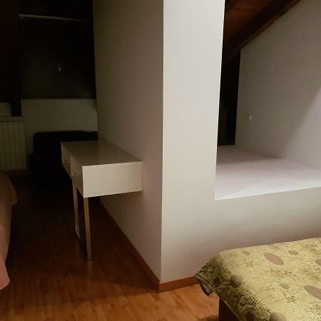 אורטה סאן ג'יוליו Casa Vacanza Isola מראה חיצוני תמונה